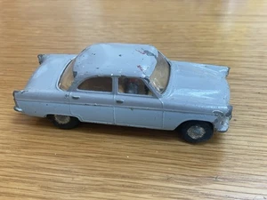 Spot On Triang 100SL Ford Zodiac 2 Tone Grey / blue with lights Rare spares - Picture 1 of 10