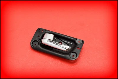 Hummer H3 2006-2010 interior delantero o trasero lado izquierdo izquierda manija de puerta cromada OEM Foto 1 de 3