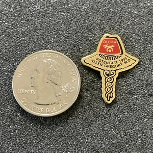 Pinback Oleika Shrine Shriners Masonic Lexington Kentucky 1999 #38974 - Imagen 1 de 2