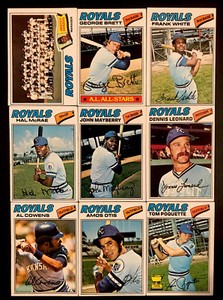 KANSAS CITY ROYALS 1977 TOPPS 24 CARD TEAM SET WITH GEORGE BRETT!