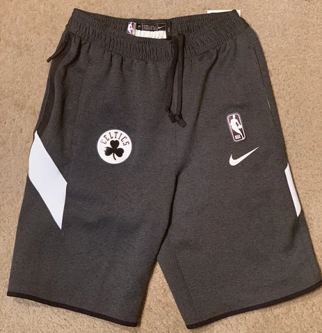Nike Boston Celtics Authentic NBA THERMA FLEX Shorts M-Tall AV1044-032 Cover