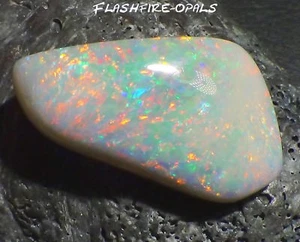 22,6ct. GEM EDEL OPAL BRILLIANT ROT-GOLD/ORANGE-GREEN VIDEO FLASHFIRE-OPALS - Picture 1 of 7