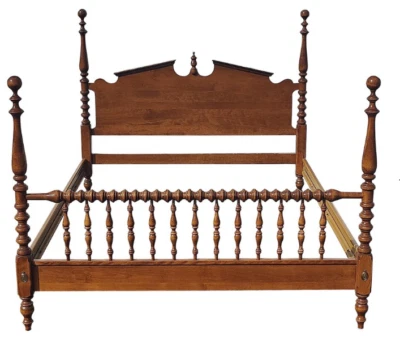 Quadro de cama Ethan Allen Heirloom noz-moscada bordo rainha colonial quatro pôsteres frontão - Imagem 1 de 4