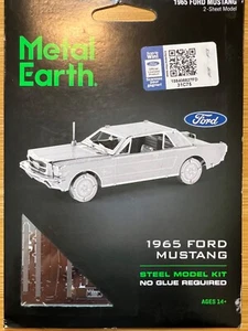 Kit modelo Ford Mustang 1965 Metal Earth acero - Imagen 1 de 2