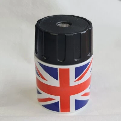 England Football Design Pencil Sharpener Single 8mm Hole Shave Bin Kid Party Bag - Image 1 of 4