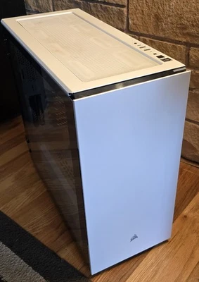 Corsair ATX PC case 678C white steel / tempered glass *rare* - Image 1 of 4