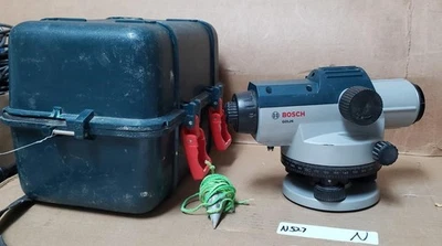 BOSCH GOL26 PROFESSIONAL OPTICAL 26X AUTO LEVEL 3 601 K68 010 ! N527 N - Image 1 of 4