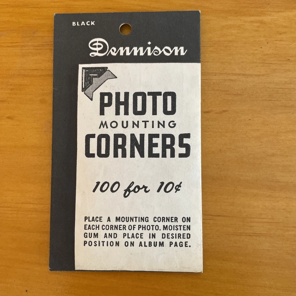 Cantos antigos de montagem em fotos Dennison para capas. Um pacote lacrado de 100 preto - Imagem 1 de 2