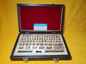 NICE NOS 81 Pc No. 90370 20°C GRADE B PRECISION GAGE BLOCK SET IN WOOD CASE - Picture 1 of 8