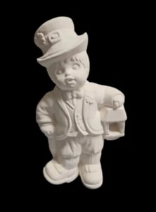 Bisque de cerámica sin pintar Leprechaun Boy listo para pintar - Imagen 1 de 1