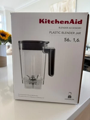 Kitchenaid K400 Variable Speed Blender. New In Box Jar, Gently Used Base - White - Image 1 of 4