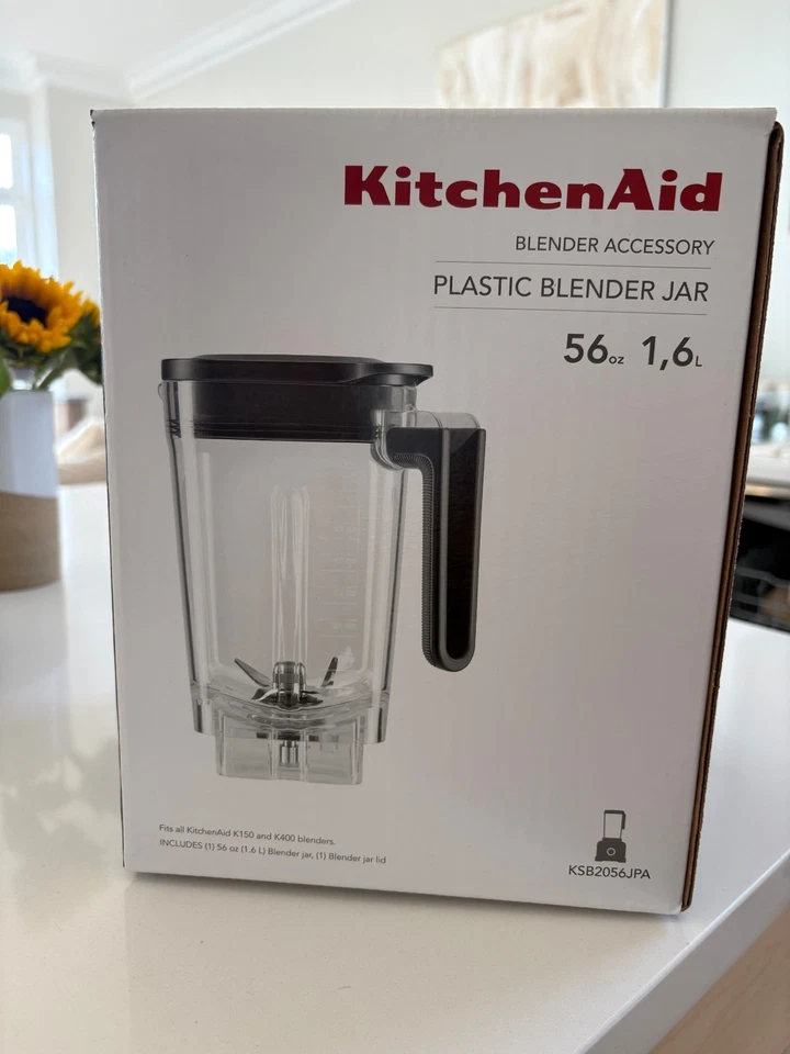 Kitchenaid K400 Variable Speed Blender. New In Box Jar, Gently Used Base - White - Image 1 of 4