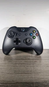 Microsoft Xbox One Controller 1537 Stick Drift - Foto 1 di 3