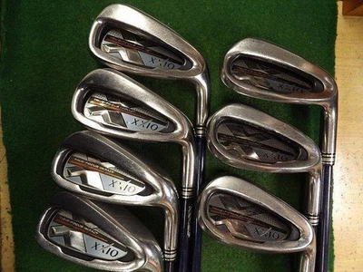 Dunlop XXIO 2018 Navy Iron #6-9.P.A.S(7Clubs)/MP/Flex:R/Iron set - Image 1 of 4