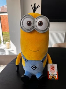 Despicable Me Ultra Soft Minion Kevin Plush Toy 35cm - Picture 1 of 4