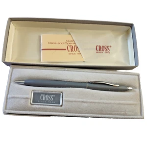 Bolígrafo clásico gris mate CROSS de colección borde cromado con caja y manual - Imagen 1 de 4