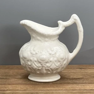Vintage Camark USA Pottery White Pitcher 139 8 Vase Quilted Pattern, 8 oz - Picture 1 of 10