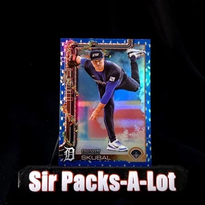 2025 Topps Holiday H74 Tarik Skubal azul metálico luces navideñas - Imagen 1 de 2
