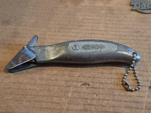 Vintage Lewis Allzweckmesser/Box Cutter mit feststehender Klinge und gefederter Klingenabdeckung  - Bild 1 von 7