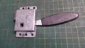 ORIGINAL JLG 2940159 MANUELLE VERRIEGELUNGSKLEMME, NOS  - Bild 1 von 8