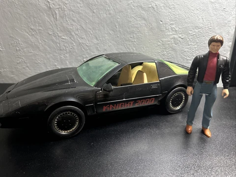 Kenner 1983 Knight Rider Knight 2000 KITT voice car with Michael Cover