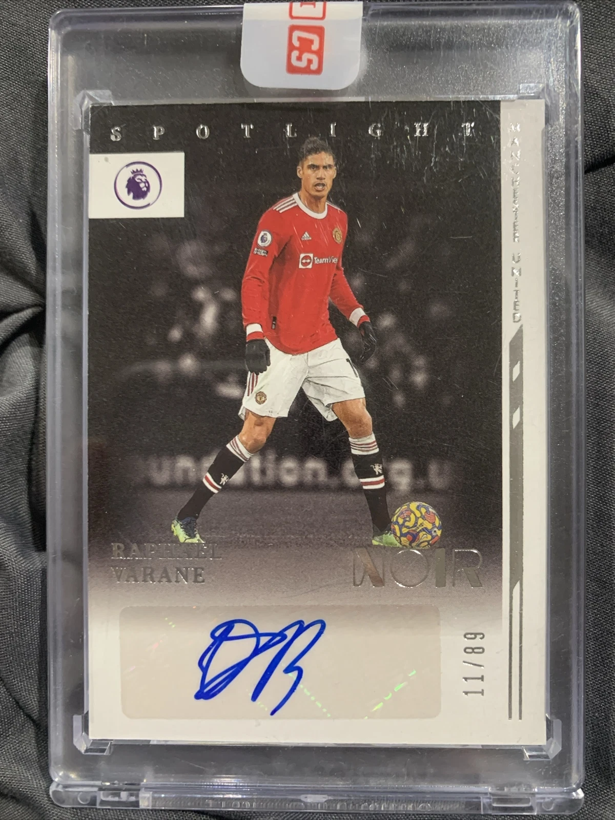 CF - RAPHAEL VARANE 2021/22 CHRONICLES NOIR SPOTLIGHT SIGNATURES AUTO 11/89