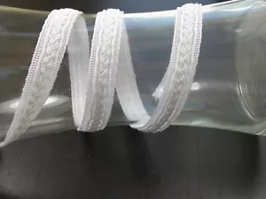 STOFFBORTE ZOPF 5/8 ZOLL FLACHGEFLECHT DESIGN WEISS VERSCHIEDENE LÄNGEN KOSTENLOSER VERSAND USA - Bild 1 von 1