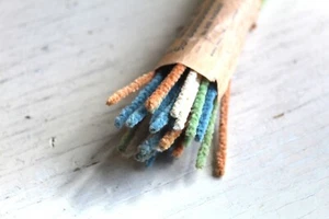 Old Store Stock VTG 30s Bryco Pipecleaners Pack 30 Cotton Chenille Art Craft - Picture 1 of 4