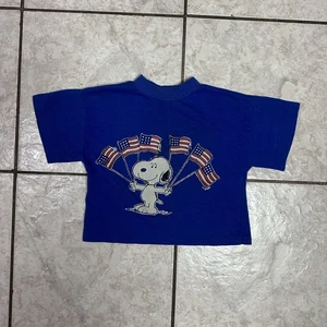 Camiseta De Colección Años 80 Peanuts Snoopy Juvenil 4 Bandera de EE. UU. Camiseta Gráfica Patriótica - Imagen 1 de 7