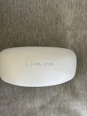 Michael Kors New York Gafas de sol/Gafas Estuche rígido de gran tamaño con cubierta, BLANCO Foto 1 de 3
