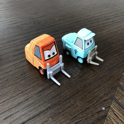 Empilhadeira Disney Pixar Planes Ishani Pitty Riya RPX Racing Team laranja Guido - Imagem 1 de 4