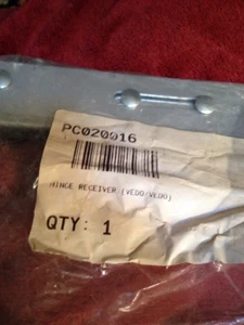 Viking Range Oven Hinge Receiver PC020016 Genuine OEM - Picture 1 of 4