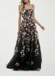 New! City Triangle Womens Embroidered Floral Ball Gown Juniors/Size 11 Was $250 - Picture 1 of 12