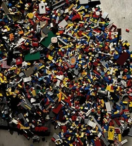 LEGO Bulk Lot 5 lbs. BUY 10 lbs GET 1 FREE Pound with FREE UPS SHIPPING - Picture 1 of 4