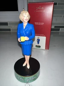 Decorazione Hallmark Keepsake Rose Nylund Betty White The Golden Girls TV Show 2020 - Foto 1 di 9