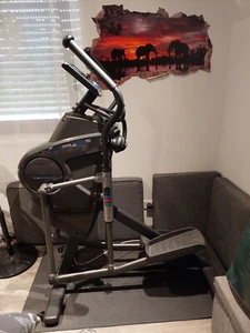 Crosstrainer Cardiostrong, wie neu - Bild 1 von 6