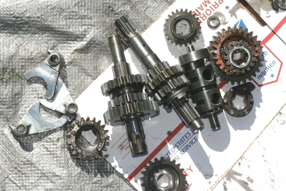 1973 SUZUKI TM 250 OEM TRANSMISSION   NICE !! - Image 1 of 1