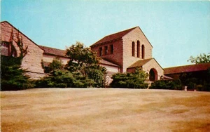 Will Rogers Memorial Claremore Oklahoma OK Postcard - Picture 1 of 2