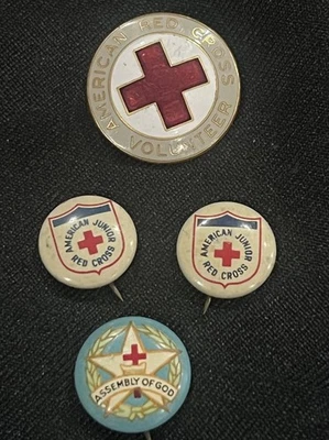 Vintage 30s Pinback Lot Jr Red Cross & Assembly Of God + 80s Enamel Volunteer - Image 1 of 4