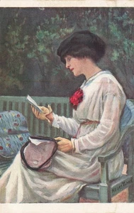 BEAUTIFUL WOMAN READING LETTER H TENRE PRECIOUS LETTER POSTCARD 091825 U - Picture 1 of 2
