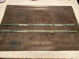 LG tv model: 43LM5700PUA  LCD Screen PCB  Buffer Board PT430CT02-2-XR-2 / XL-2) - Picture 1 of 5