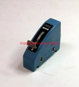 Kato~Unitrack~20-500~HO/N-Gauge~Turnout Throw Switch - Picture 1 of 2