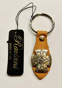Raviani Western Schlüsselanhänger aus britischbraunem Leder mit Western Cross Concho - Bild 1 von 2
