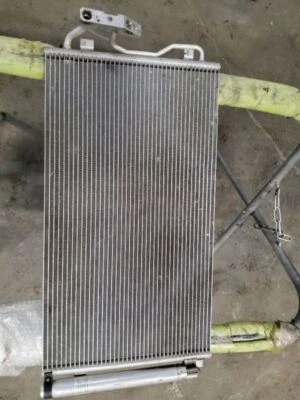 12 13 14 15 16 17 18, BMW 428i F33, condensador de CA, 2,0 L, N20, n.º de parte: 17117600520 Foto 1 de 4