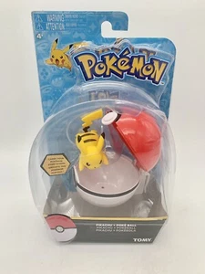 Pokemon Tomy Pikachu Figur Spielzeug + Pokeball überall tragen T18759 2016 - Bild 1 von 2
