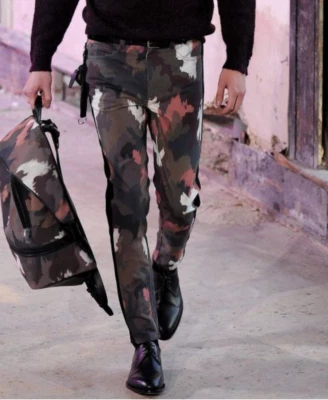 3.1 Phillip Lim Fall Winter 2013 5 Pocket Tapered Ankle Pants Mens 33 Camouflage - Image 1 of 4