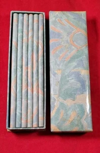 Vintage Complete set of 12 Art Design Wooden Pencils & Matching Case Great Gift - Picture 1 of 7