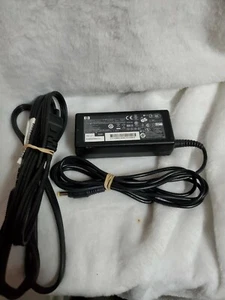 HP PA-1650-02H OEM AC Adapter 18.5V 3.5A 65W Part Number 380467-001 381090-001 - Picture 1 of 4