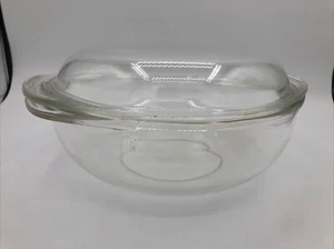 PYREX 024 Clear Glass 2 Qt Round Casserole Dish With Original 684 C Lid Vintage - Picture 1 of 6