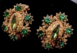Vintage Florenza green rare Rhinestone Clip-on Earrings Gold, beautiful!!! - Picture 1 of 5